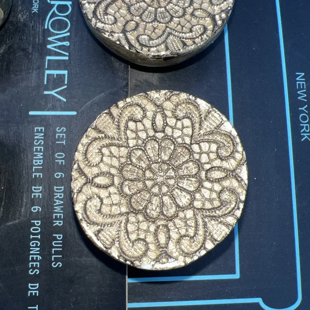 Cabinet Drawer‎ Knobs Cynthia Rowley Round Antiqued Gold Pulls Set of 3
